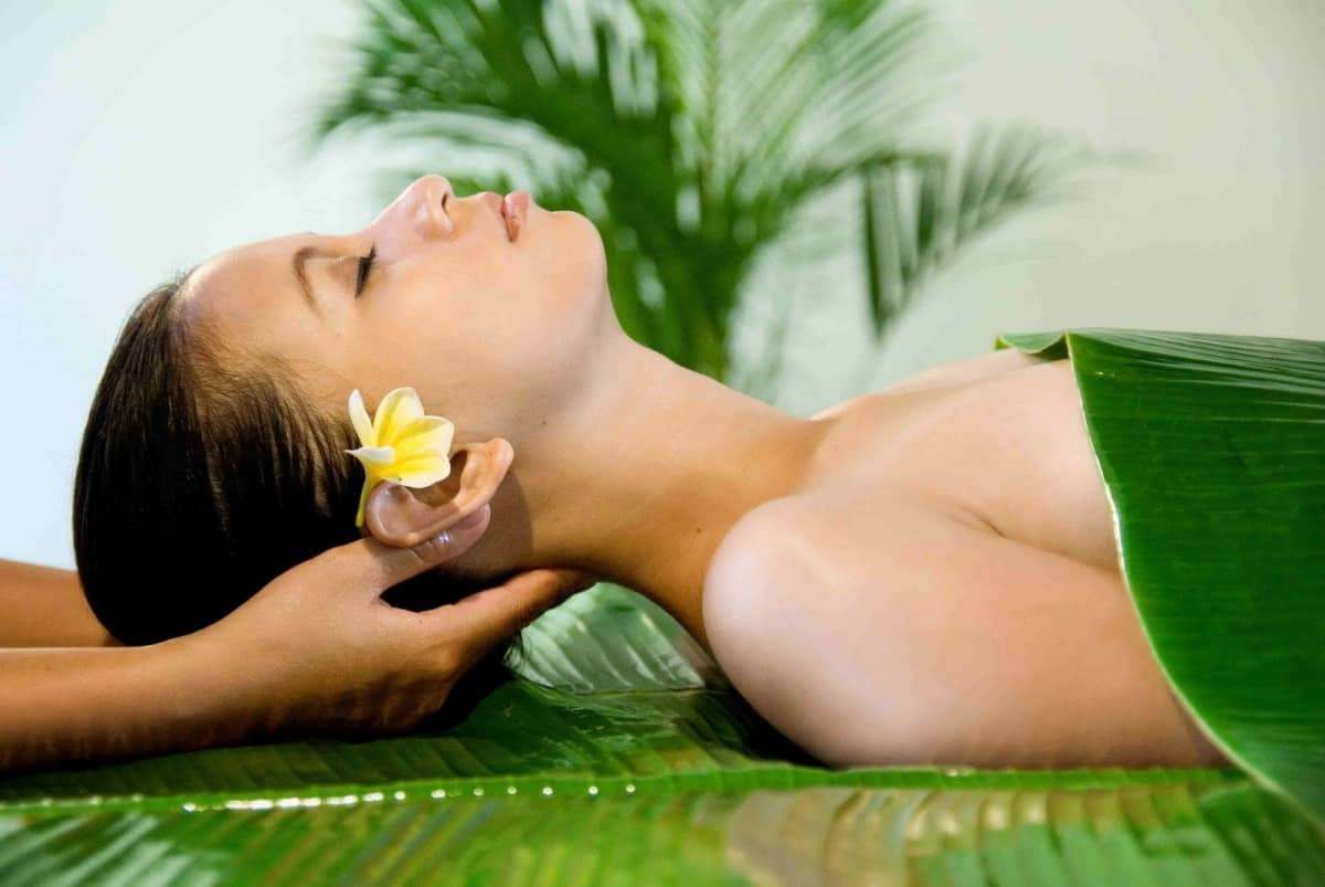 Thai Oil massage Therapy, neck pain; shoulder pain; Deep Tissue massage; Tok Sen massage