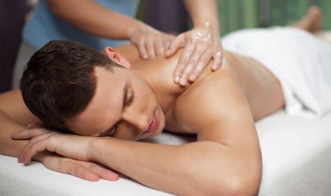 Sport-Deep Tissue Massage relieve pain