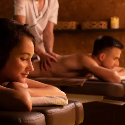 Couple massage